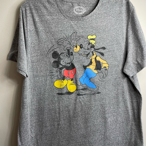 Disney Gray Women’s Retro 2X Mickey and Goofy T-Shirt Cartoon - Picture 1 of 3